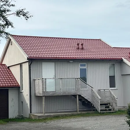 Hus Med Nydelig Beliggenhet Med Egen Inngang Апартаменты